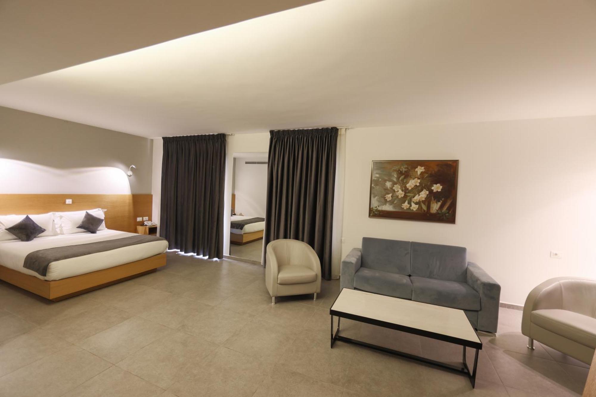 Majestic Byblos Grand Hotel Экстерьер фото